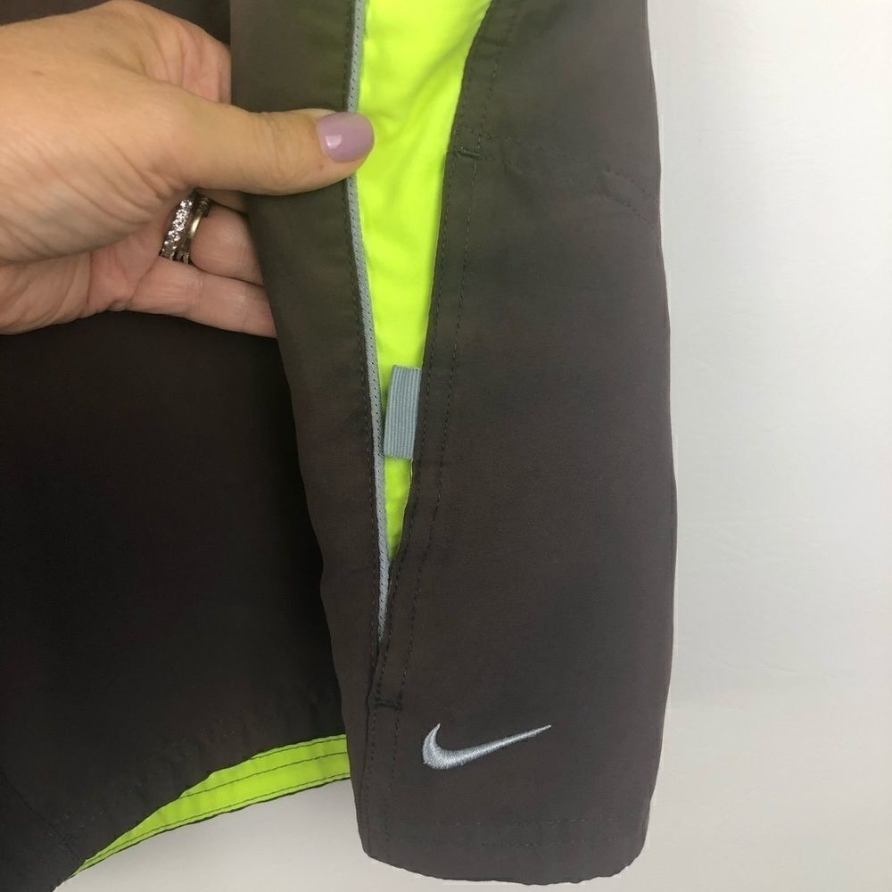 Nike Swim Trunks - Picture 5 of 11